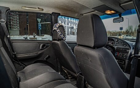 Chevrolet Niva I рестайлинг, 2013 год, 521 000 рублей, 21 фотография