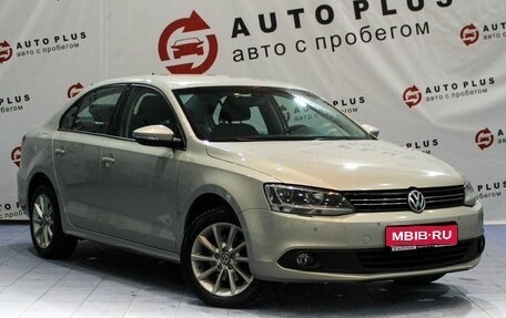 Volkswagen Jetta VI, 2011 год, 930 000 рублей, 1 фотография