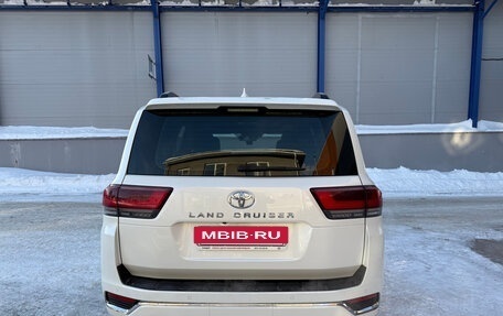 Toyota Land Cruiser, 2021 год, 10 500 000 рублей, 2 фотография