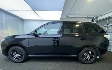 Mitsubishi Outlander III рестайлинг 3, 2013 год, 1 179 000 рублей, 8 фотография