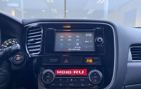 Mitsubishi Outlander III рестайлинг 3, 2013 год, 1 179 000 рублей, 15 фотография