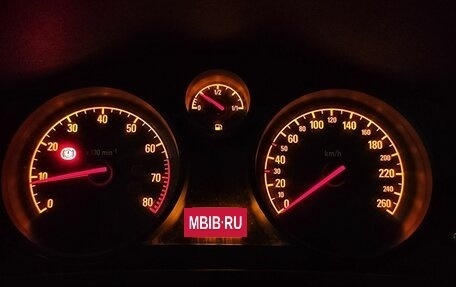 Opel Zafira B, 2011 год, 850 000 рублей, 13 фотография