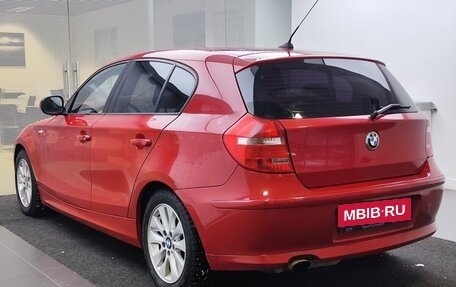 BMW 1 серия, 2010 год, 850 000 рублей, 7 фотография
