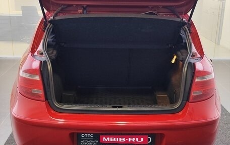 BMW 1 серия, 2010 год, 850 000 рублей, 10 фотография