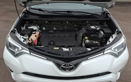 Toyota RAV4, 2018 год, 2 218 000 рублей, 9 фотография