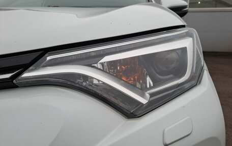 Toyota RAV4, 2018 год, 2 218 000 рублей, 17 фотография