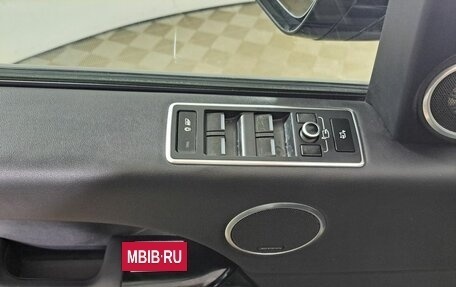 Land Rover Range Rover IV рестайлинг, 2014 год, 4 550 000 рублей, 19 фотография