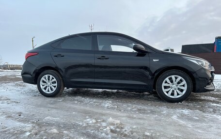 Hyundai Solaris II рестайлинг, 2019 год, 1 420 000 рублей, 9 фотография