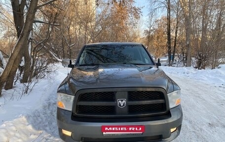 Dodge RAM IV, 2012 год, 3 300 000 рублей, 2 фотография
