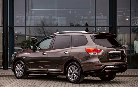 Nissan Pathfinder, 2016 год, 1 545 000 рублей, 4 фотография