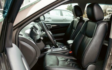 Nissan Pathfinder, 2016 год, 1 545 000 рублей, 11 фотография
