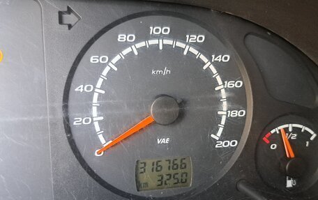 ЛуАЗ Patriot, 2013 год, 400 000 рублей, 3 фотография