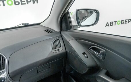 Hyundai ix35 I рестайлинг, 2015 год, 1 325 000 рублей, 15 фотография