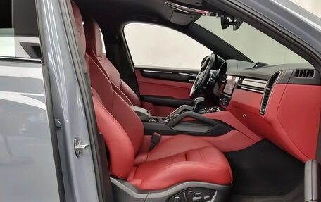 Porsche Cayenne III, 2022 год, 18 850 000 рублей, 12 фотография