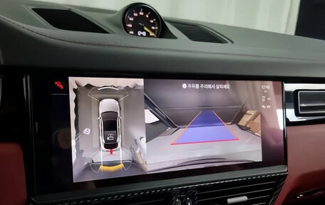 Porsche Cayenne III, 2022 год, 18 850 000 рублей, 10 фотография