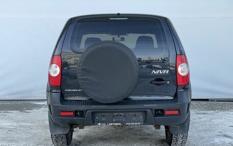 Chevrolet Niva I рестайлинг, 2018 год, 598 000 рублей, 6 фотография