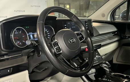 KIA Carnival, 2021 год, 4 000 000 рублей, 13 фотография