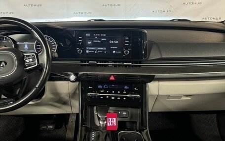 KIA Carnival, 2021 год, 4 000 000 рублей, 16 фотография