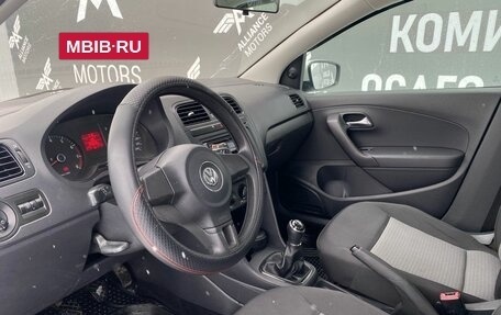 Volkswagen Polo VI (EU Market), 2012 год, 695 000 рублей, 11 фотография