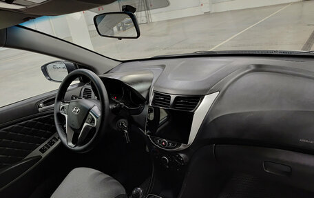 Hyundai Solaris II рестайлинг, 2013 год, 560 650 рублей, 13 фотография