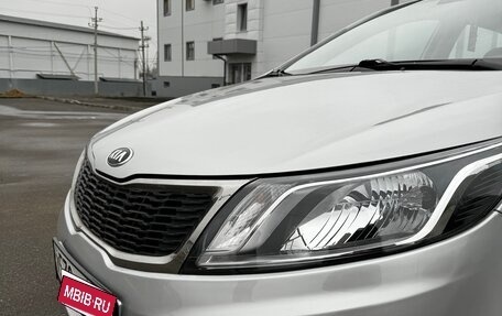 KIA Rio III рестайлинг, 2015 год, 952 000 рублей, 9 фотография