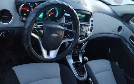 Chevrolet Cruze II, 2012 год, 530 000 рублей, 12 фотография