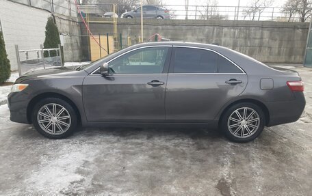 Toyota Camry, 2011 год, 1 280 000 рублей, 2 фотография