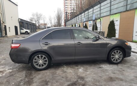 Toyota Camry, 2011 год, 1 280 000 рублей, 4 фотография