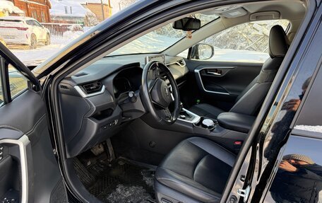 Toyota RAV4, 2020 год, 3 000 000 рублей, 10 фотография