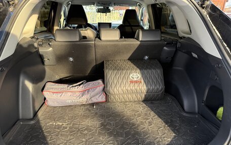 Toyota RAV4, 2020 год, 3 000 000 рублей, 19 фотография