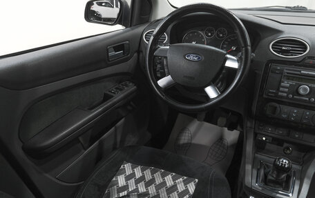 Ford Focus II рестайлинг, 2006 год, 569 000 рублей, 10 фотография