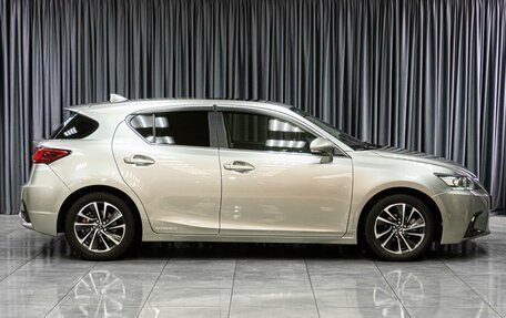 Lexus CT I рестайлинг, 2017 год, 2 514 000 рублей, 5 фотография