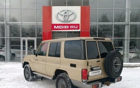 Toyota Land Cruiser 70, 2021 год, 8 000 000 рублей, 7 фотография