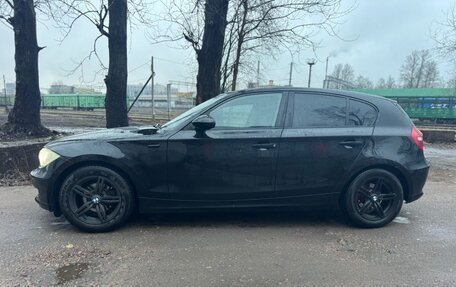BMW 1 серия, 2009 год, 750 000 рублей, 3 фотография