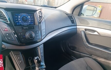 Hyundai i40 I рестайлинг, 2013 год, 1 300 000 рублей, 9 фотография