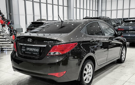 Hyundai Solaris II рестайлинг, 2015 год, 850 000 рублей, 5 фотография