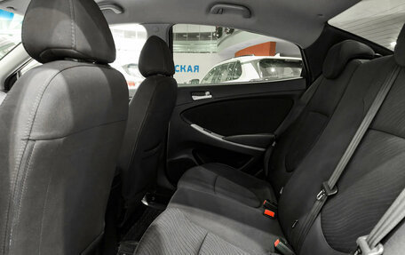 Hyundai Solaris II рестайлинг, 2015 год, 850 000 рублей, 12 фотография