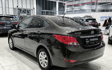 Hyundai Solaris II рестайлинг, 2015 год, 850 000 рублей, 7 фотография