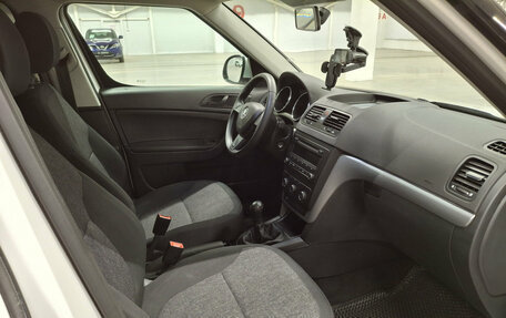 Skoda Yeti I рестайлинг, 2014 год, 1 160 000 рублей, 13 фотография