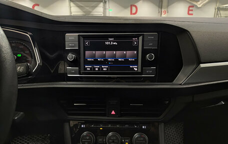 Volkswagen Jetta VII, 2019 год, 1 540 000 рублей, 18 фотография