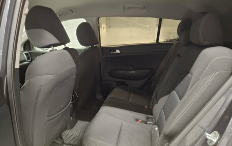 KIA Sportage IV рестайлинг, 2018 год, 1 829 650 рублей, 12 фотография