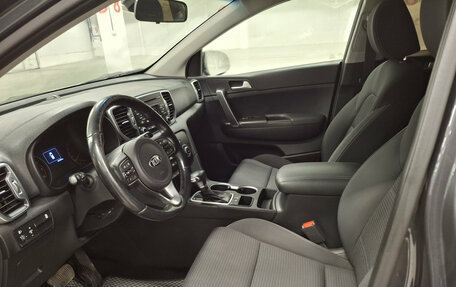 KIA Sportage IV рестайлинг, 2018 год, 1 829 650 рублей, 16 фотография