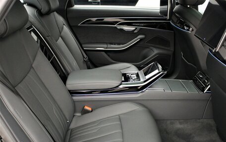 Audi A8, 2025 год, 19 000 000 рублей, 12 фотография