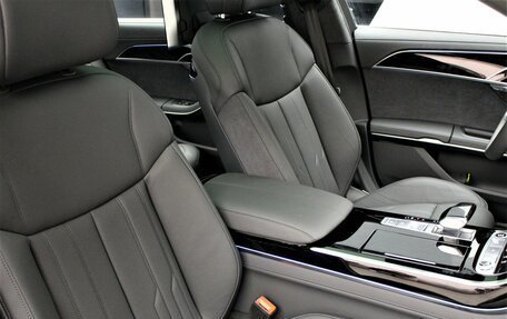 Audi A8, 2025 год, 19 000 000 рублей, 14 фотография