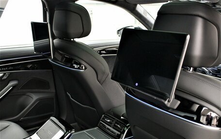 Audi A8, 2025 год, 19 000 000 рублей, 15 фотография