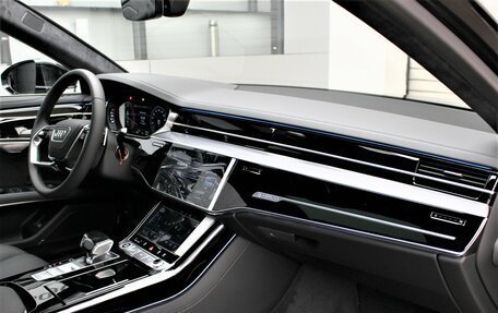 Audi A8, 2025 год, 19 000 000 рублей, 11 фотография