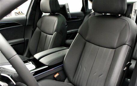 Audi A8, 2025 год, 19 000 000 рублей, 13 фотография