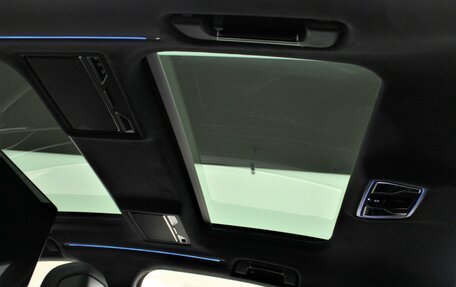 Audi A8, 2025 год, 19 000 000 рублей, 26 фотография