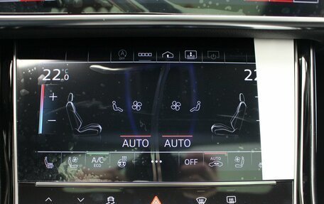 Audi A8, 2025 год, 19 000 000 рублей, 32 фотография