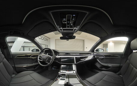 Audi A8, 2025 год, 19 000 000 рублей, 38 фотография